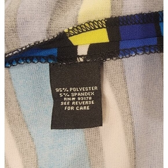 Premise Pencil Skirt - Picture 7 of 9